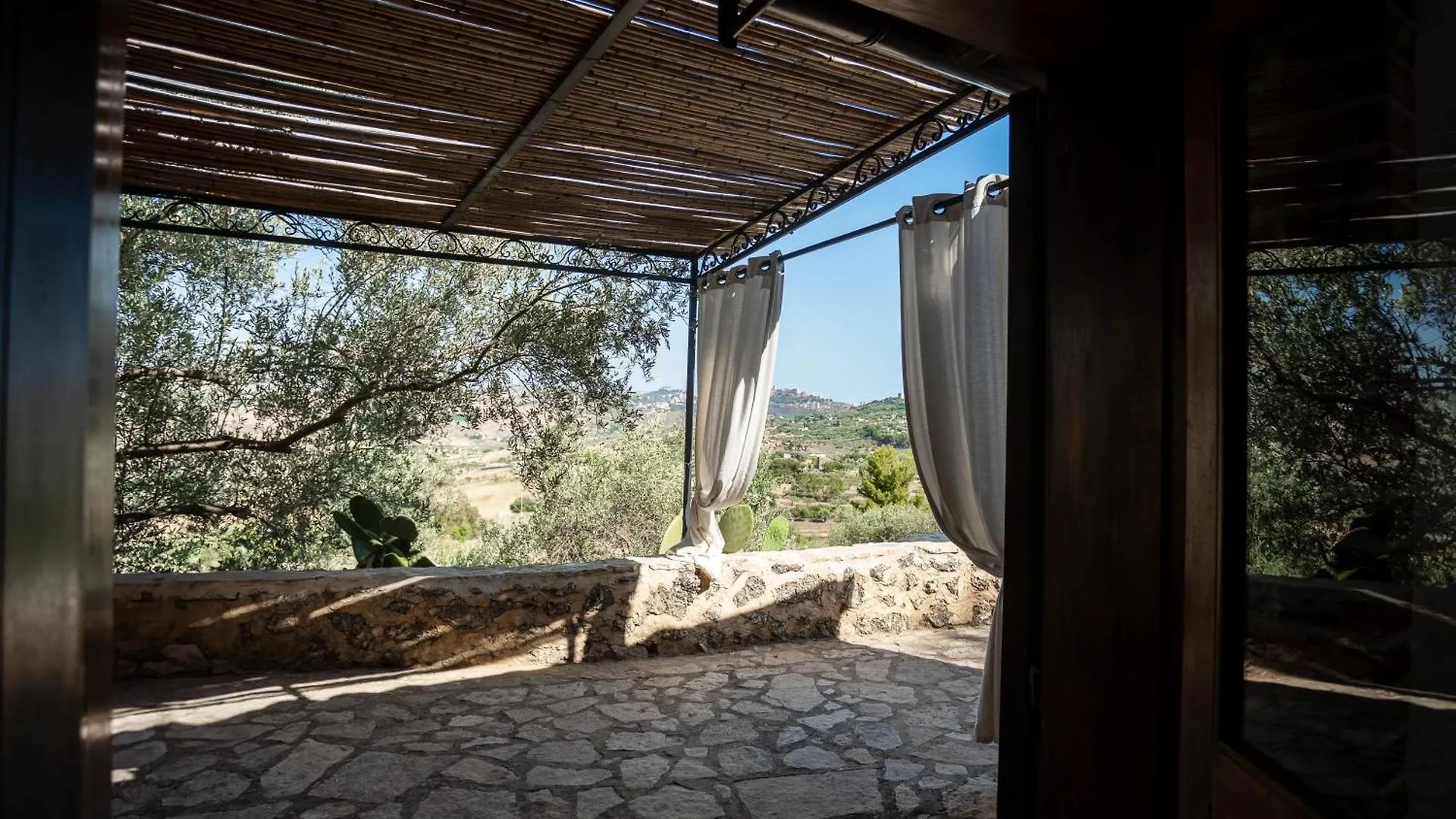 Roba Degli Ulivi Bed & Breakfast Agrigento
