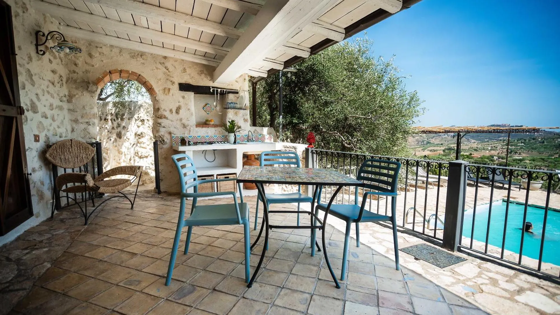 Roba Degli Ulivi Bed & Breakfast Agrigento